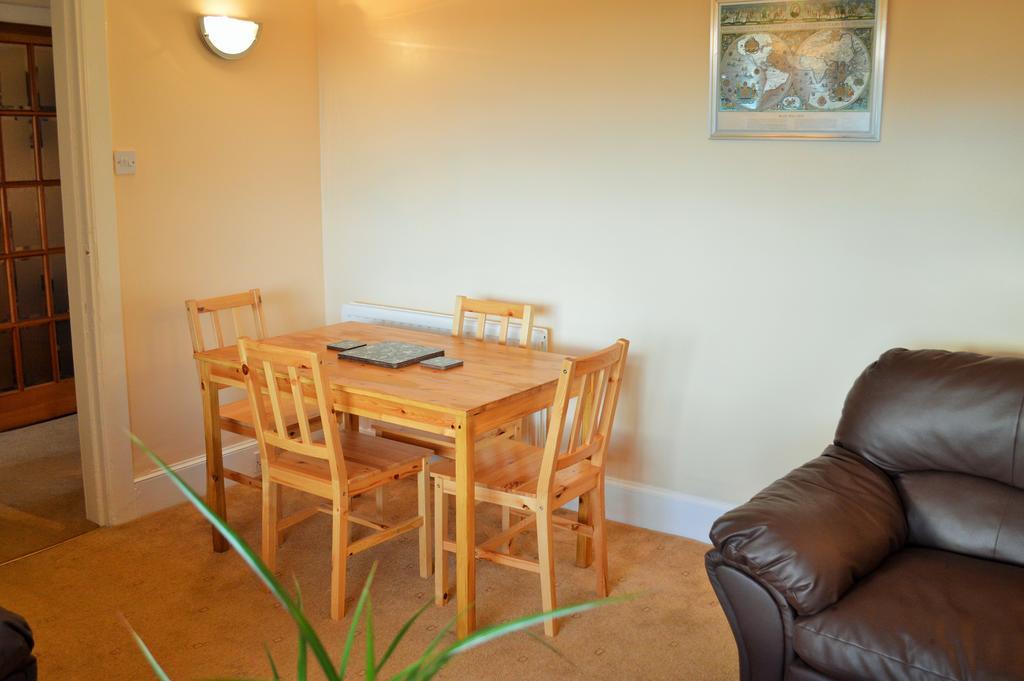 דונון Hazel Bank Villa Apartment מראה חיצוני תמונה
