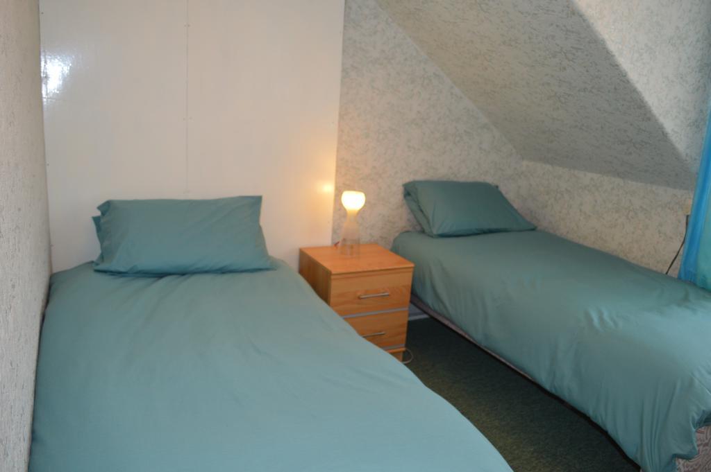דונון Hazel Bank Villa Apartment מראה חיצוני תמונה
